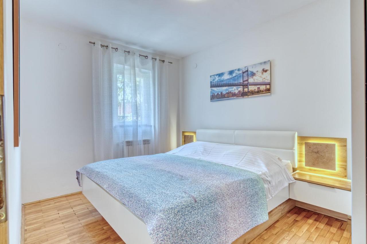 Apartments Birimac Pula Extérieur photo