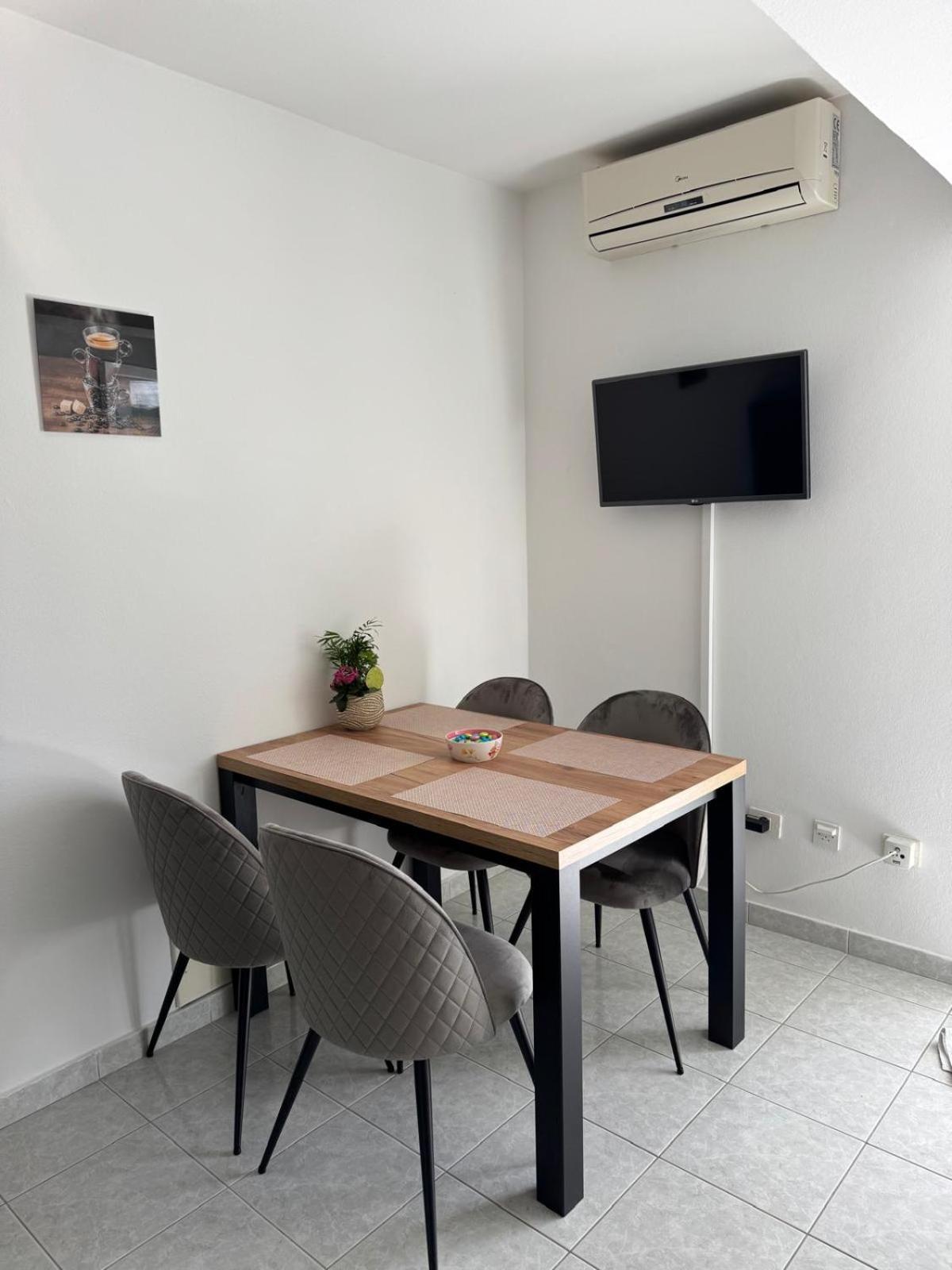 Apartments Birimac Pula Extérieur photo